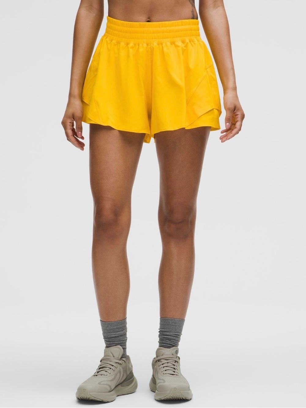 LULULEMON Shake It Out Running Split Shorts Liner SOLD OUT XXS Maize Yellow NWT - Picture 4 of 4